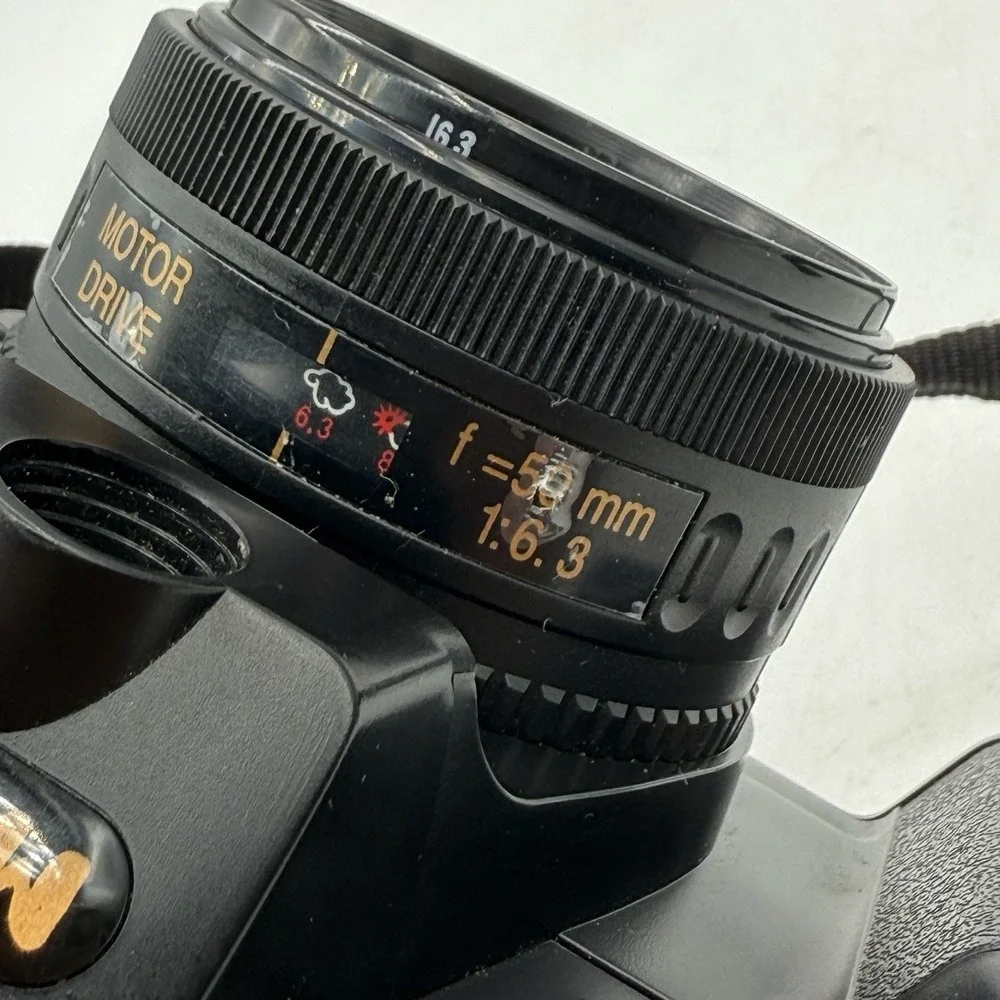 Vintage Matsui KIT 3006 W/Flash Focus 50mm Optical Lens Red Eye‎ Reduction